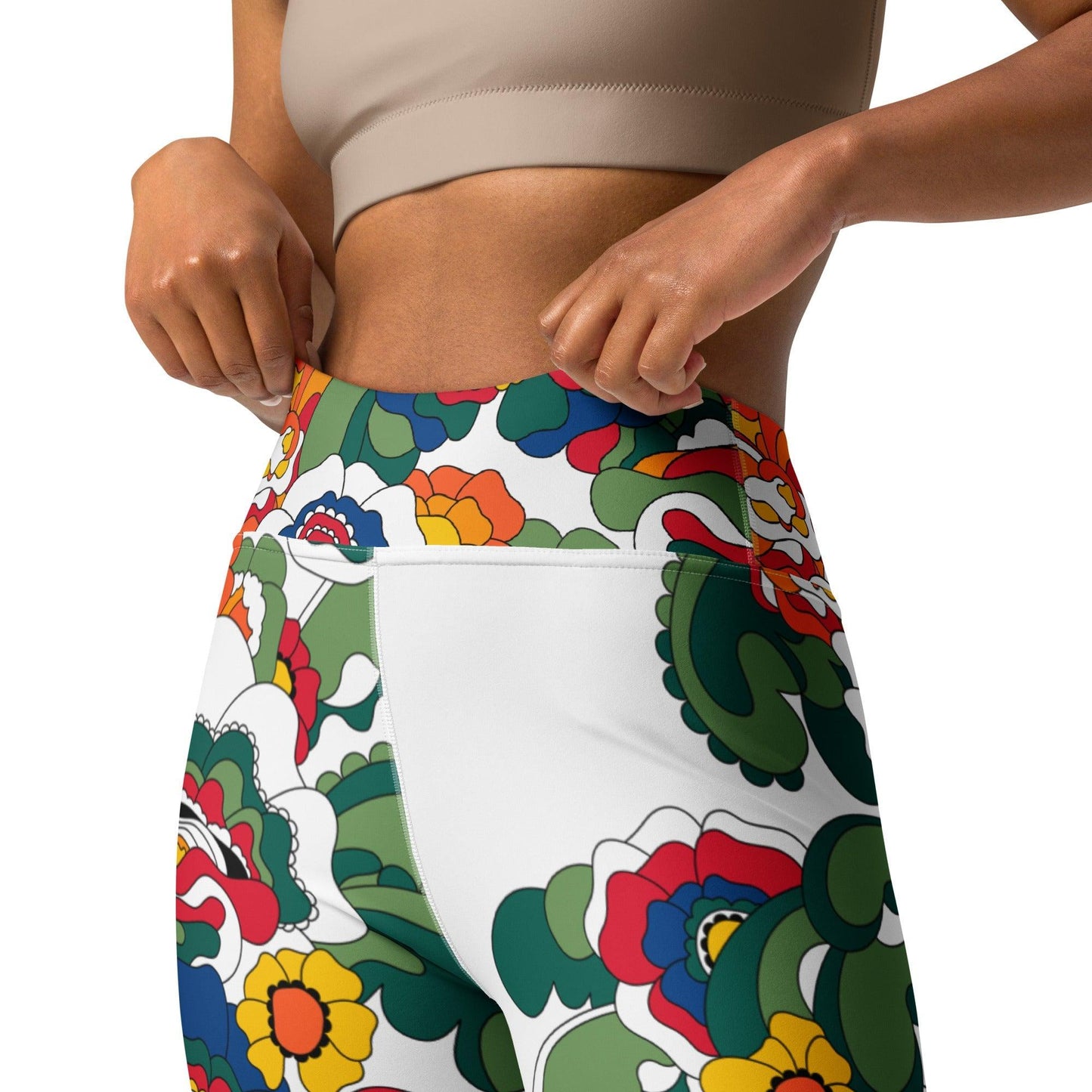 Yoga leggings - GROOVY KURBITS white - Folk floral print