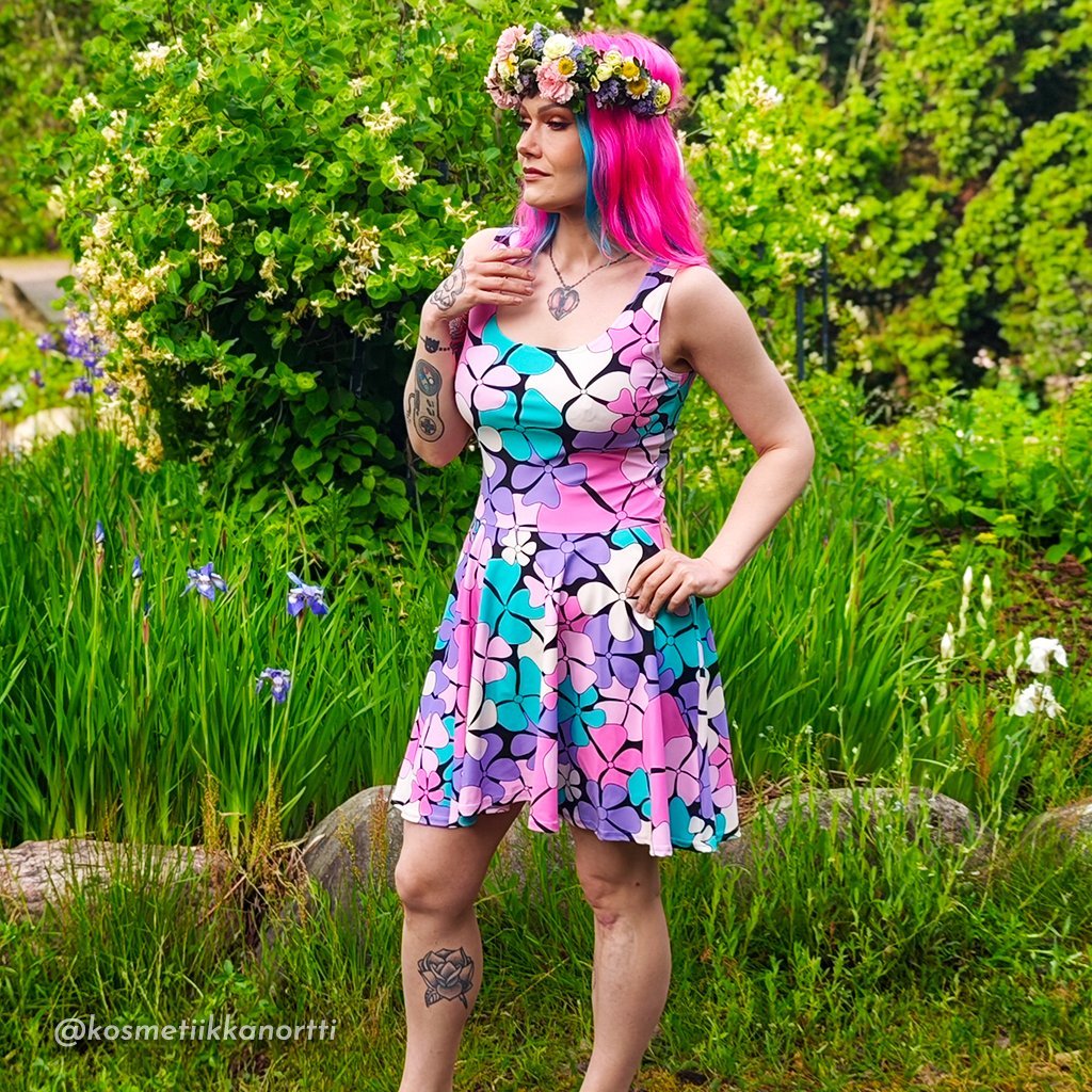 Skater Dress - ADELIE pink mint - Wild Floral Print