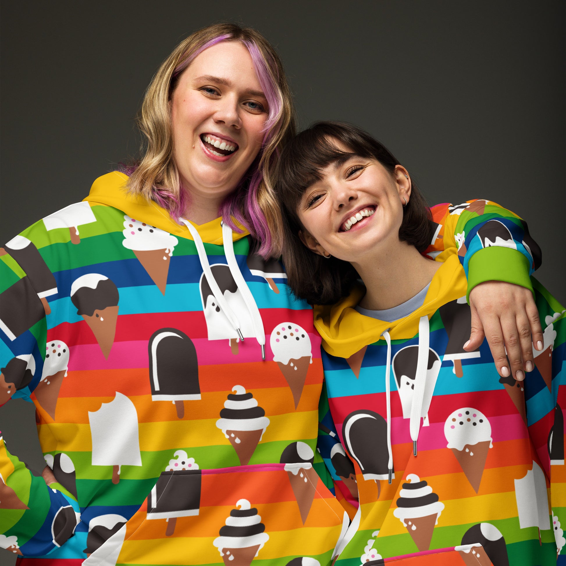 JÄDE rainbow - Hoodie