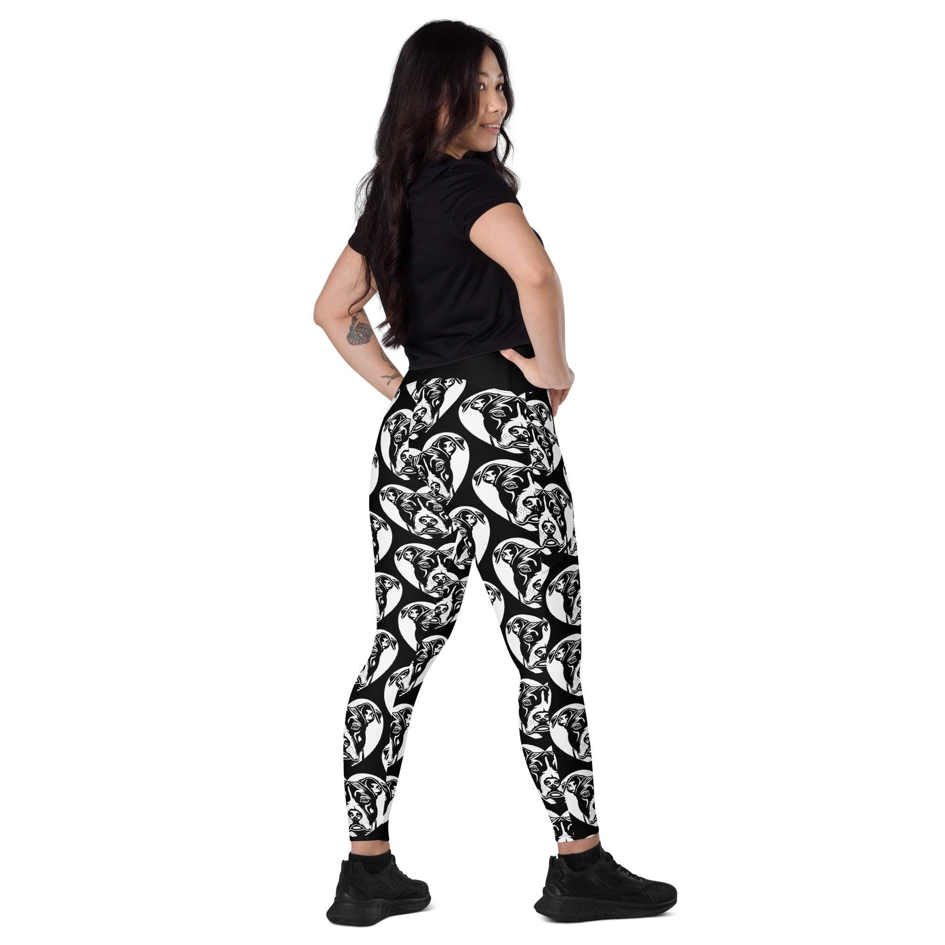Dog breed leggings with pockets - AMERICAN STAFFORDSHIRE TERRIER 2 - HERTTAHOUND - Retro floral print