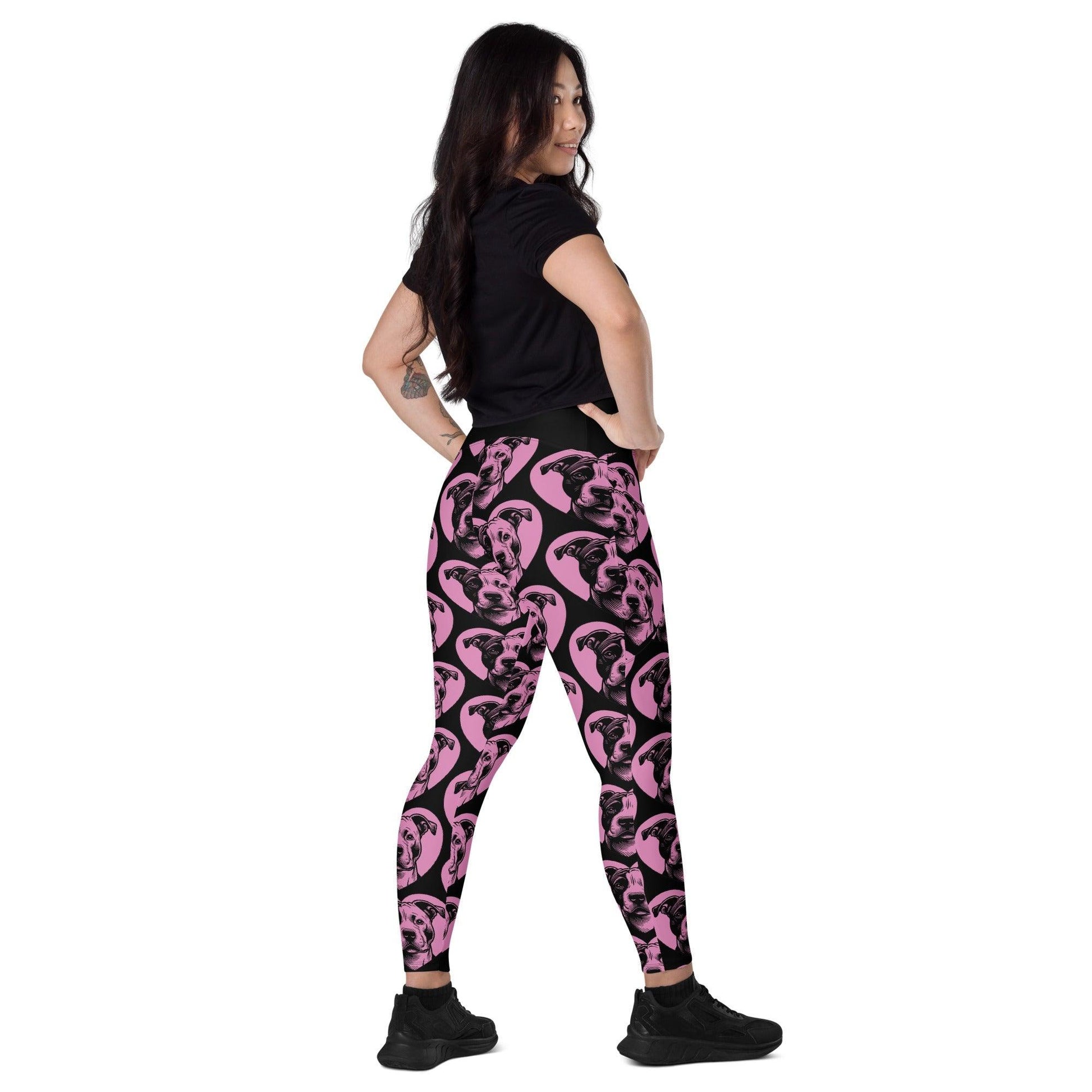 Dog breed leggings with pockets - AMERICAN STAFFORDSHIRE TERRIER - HERTTAHOUND - pink - Retro floral print