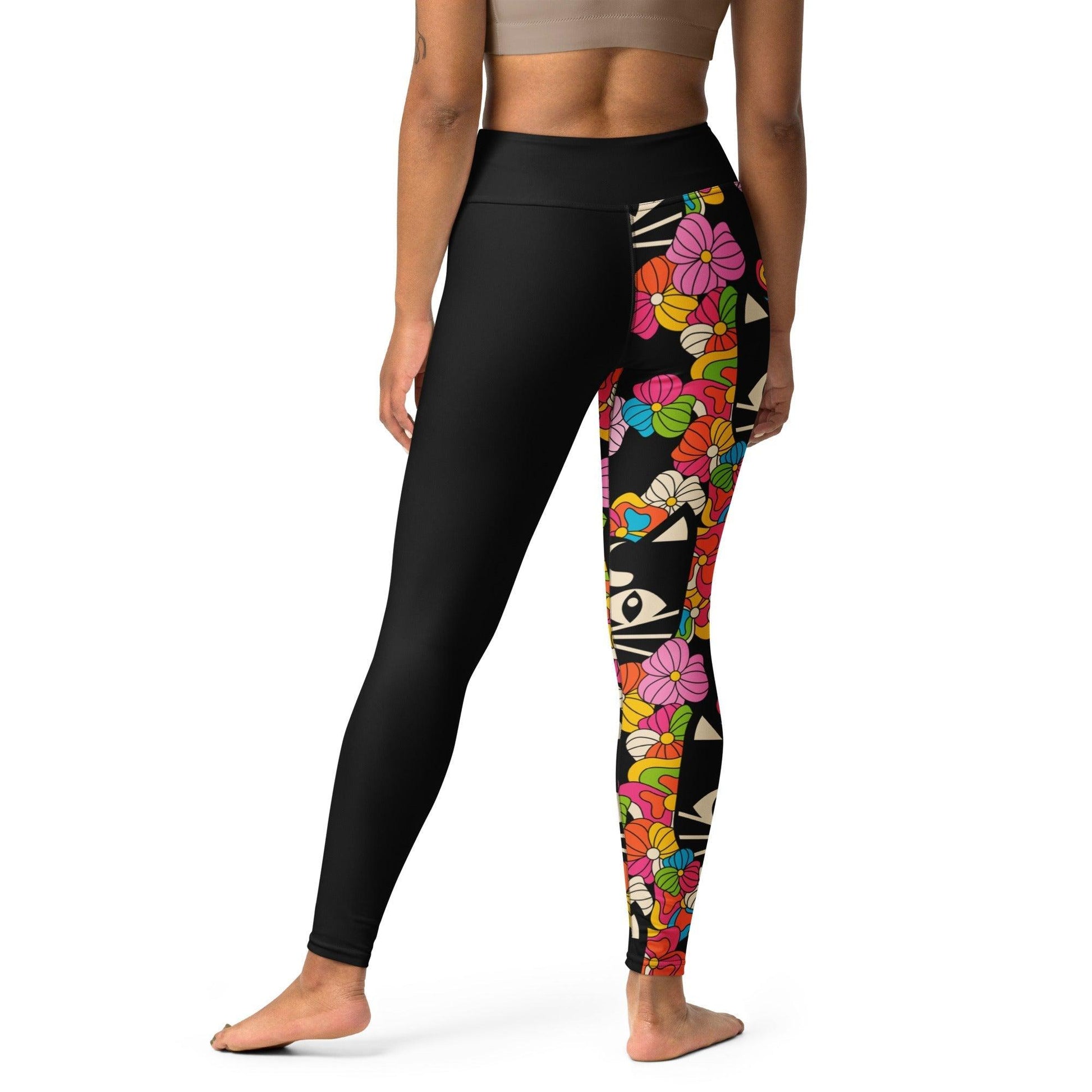 Yoga leggings - MAGICAT black - Black cats and flowers print