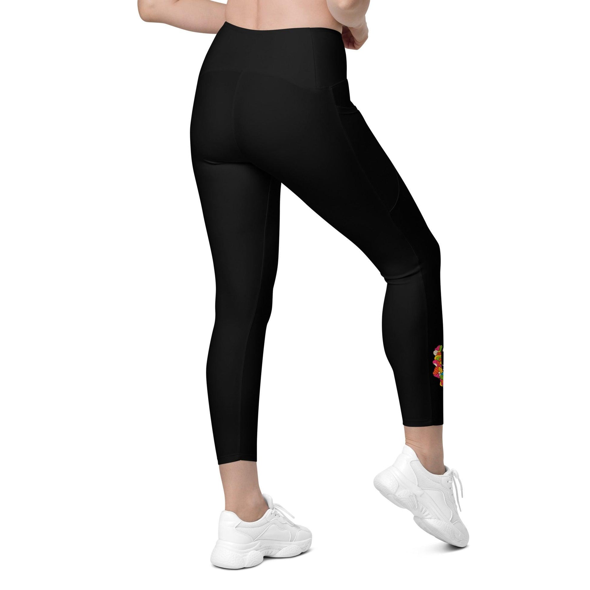 Leggings with pockets - MAGICAT in black - Black cats and flowers print