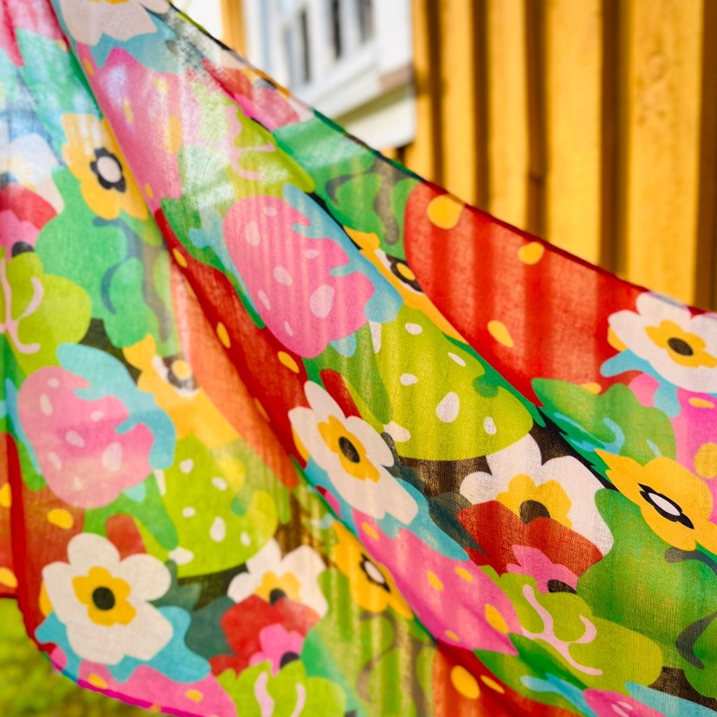 Scarf - BERRYLEI - Colorful strawberry print