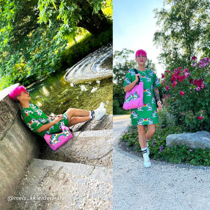 T-shirt dress - UNIQUE green - Unicorns and rainbows print